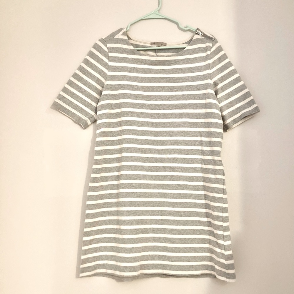 Gap Gray and white striped mini dress with zipper detail